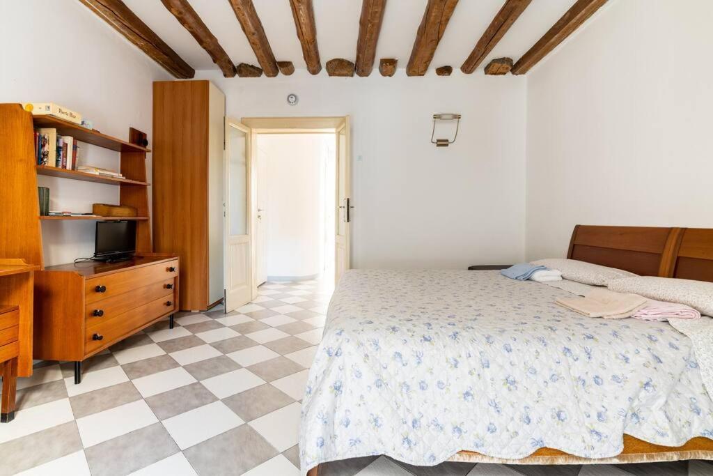 Antiche Stalle II Bergamo Luaran gambar